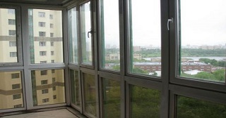 Панорамное остекление лоджии Якутск цена от 11 тыс. руб. м/п.